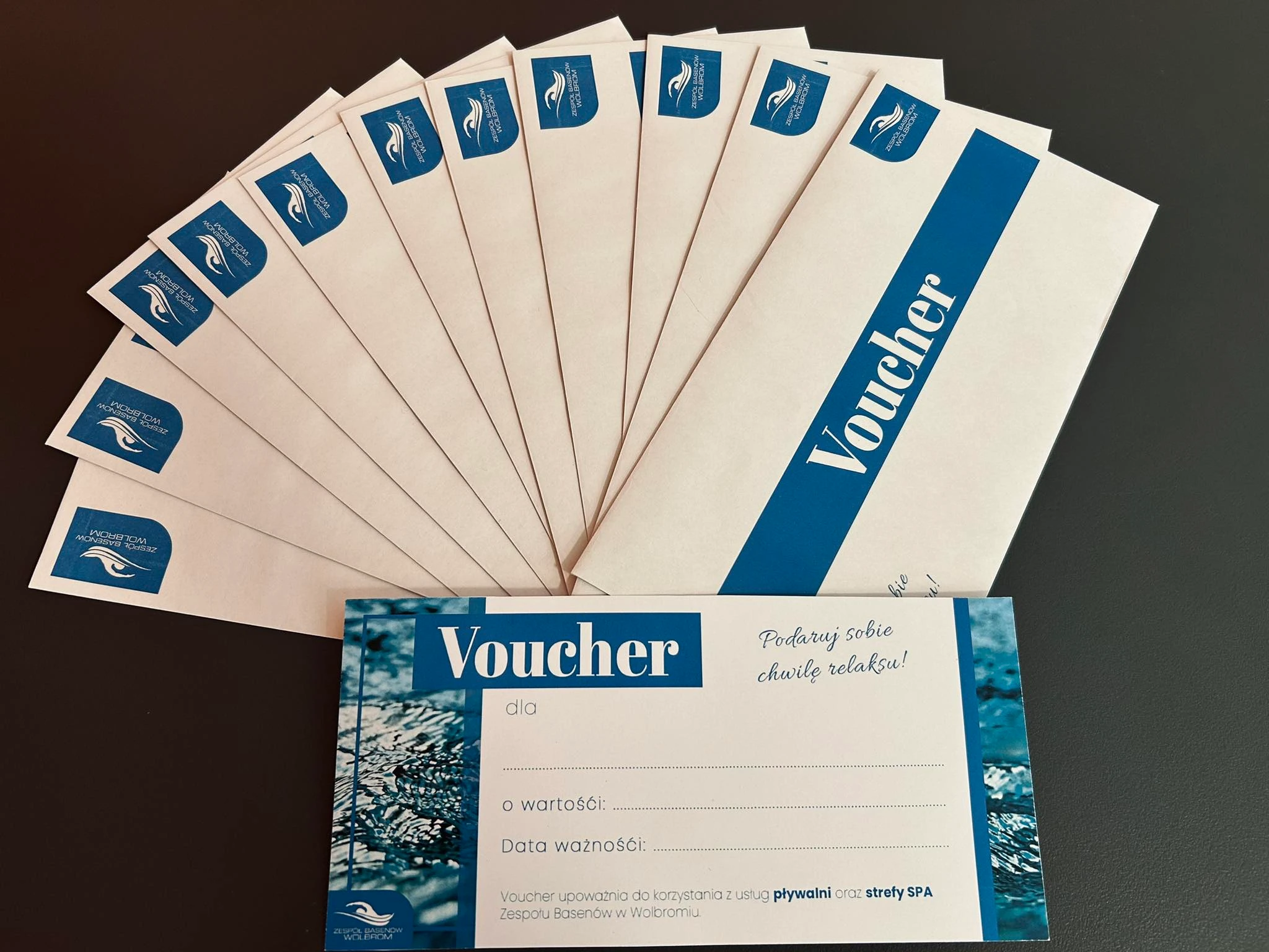 Voucher karnetowy na pływalnię – wyjątkowy prezent 🎁