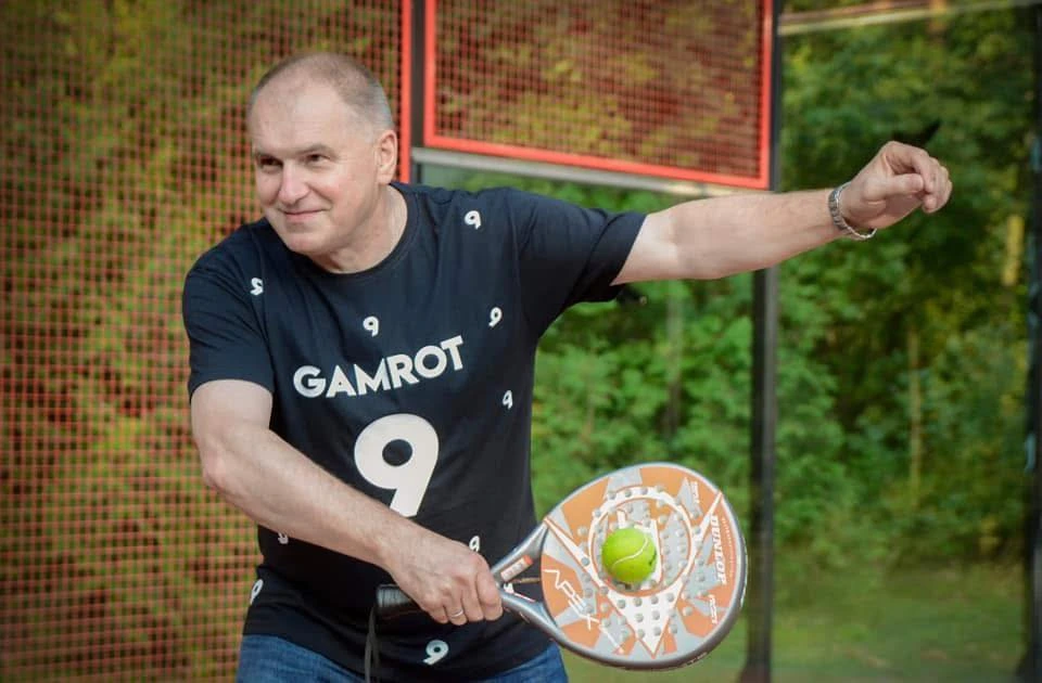 Szukasz aktywności? Spróbuj padla! 🎾